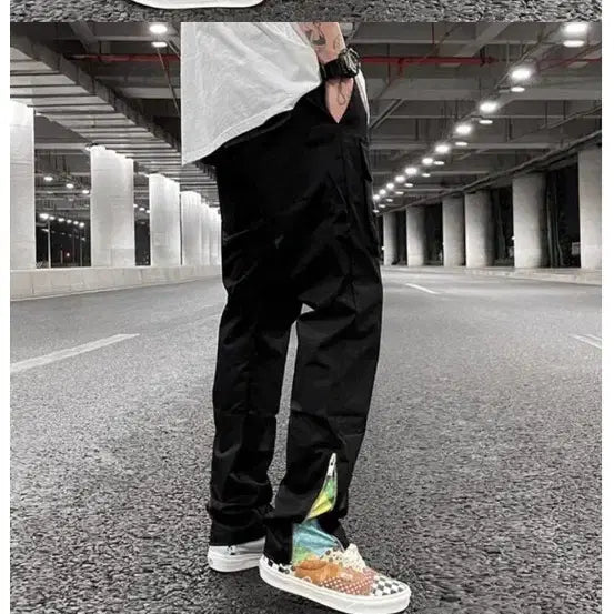 [BUNJANG] Black Cargo Pants Semi Bootcut / 블랙 카고 팬츠 세미 부츠컷 (사이즈 L
