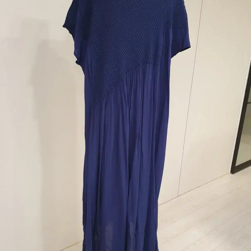 [BUNJANG] Navy Pleated Long Dress / 네이비 플리츠 롱 원피스