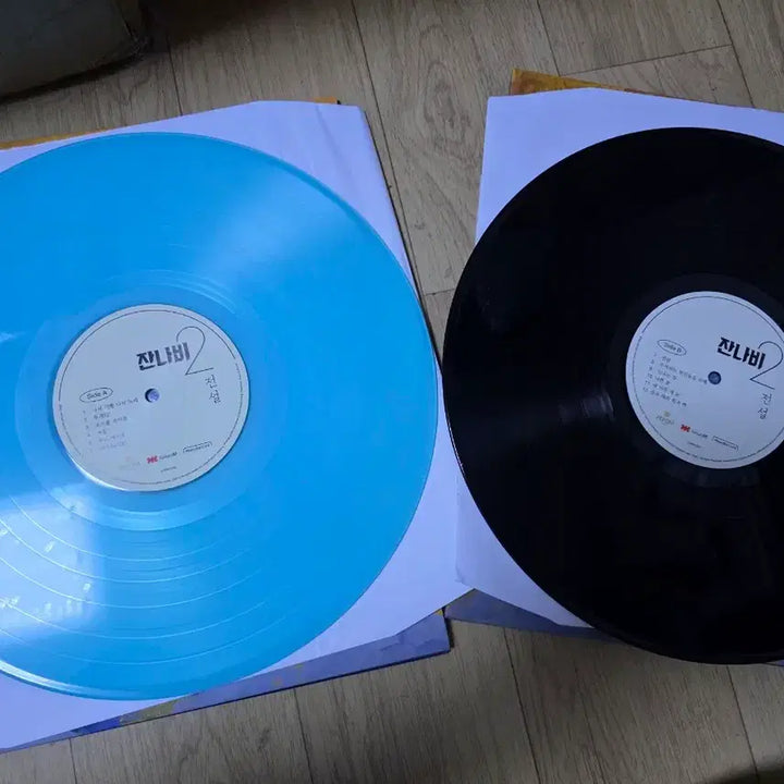 [SOLD OUT] 잔나비 2집 전설 LP 팝니다 (하늘, 블랙)