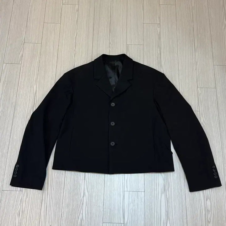 [SOLD OUT] 무신사스탠다드 오버핏 크롭 블레이저 블랙L 상태a