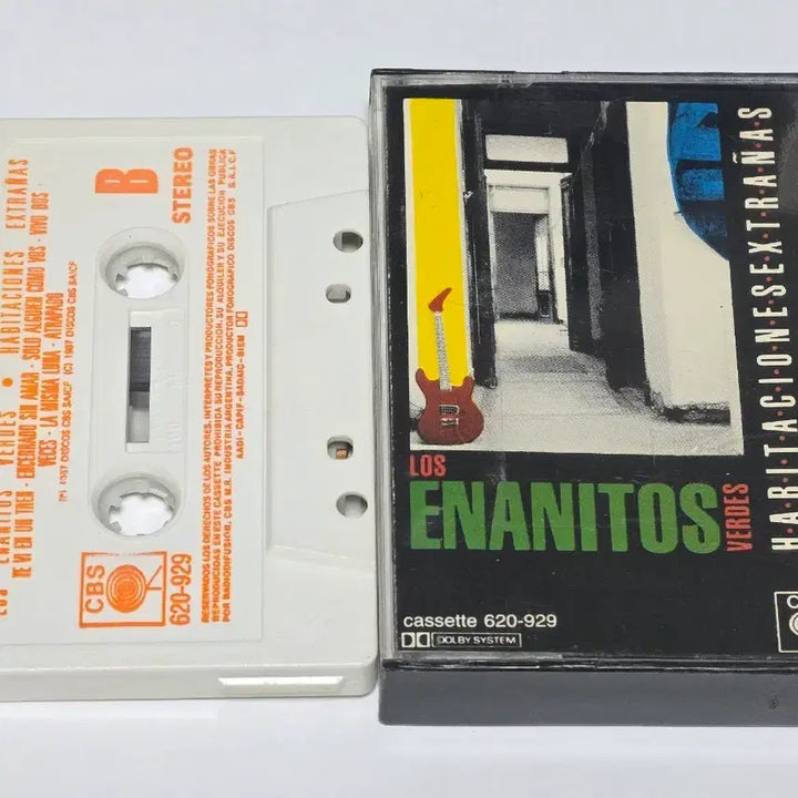[BUNJANG] Enanitos Verdes Habitaciones Extrañas Cassette Tape (1987) / [희귀/수입] Enanitos Verdes - Habitaciones E