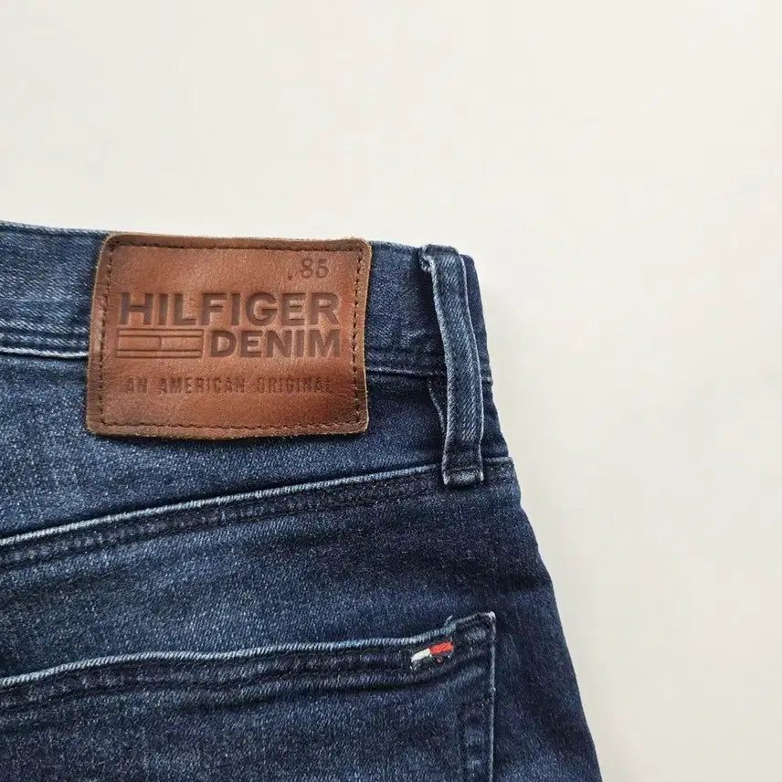 [BUNJANG] Tommy Hilfiger Slim Fit Washed Denim Jeans Size 33 / 힐피거 청바지 스판 캐주얼 워싱 데님 사이즈33 R5409