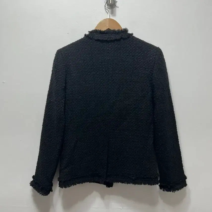 [BUNJANG] Black Tweed Gold Button Jacket / 블랙 트위드 금장 버튼 자켓 55