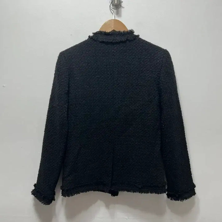 [BUNJANG] Black Tweed Gold Button Jacket / 블랙 트위드 금장 버튼 자켓 55