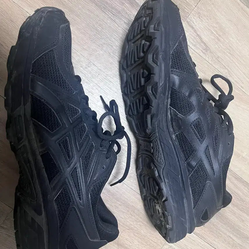 [BUNJANG] Asics Jog 100t Black 275 / 아식스 조그 100t 275