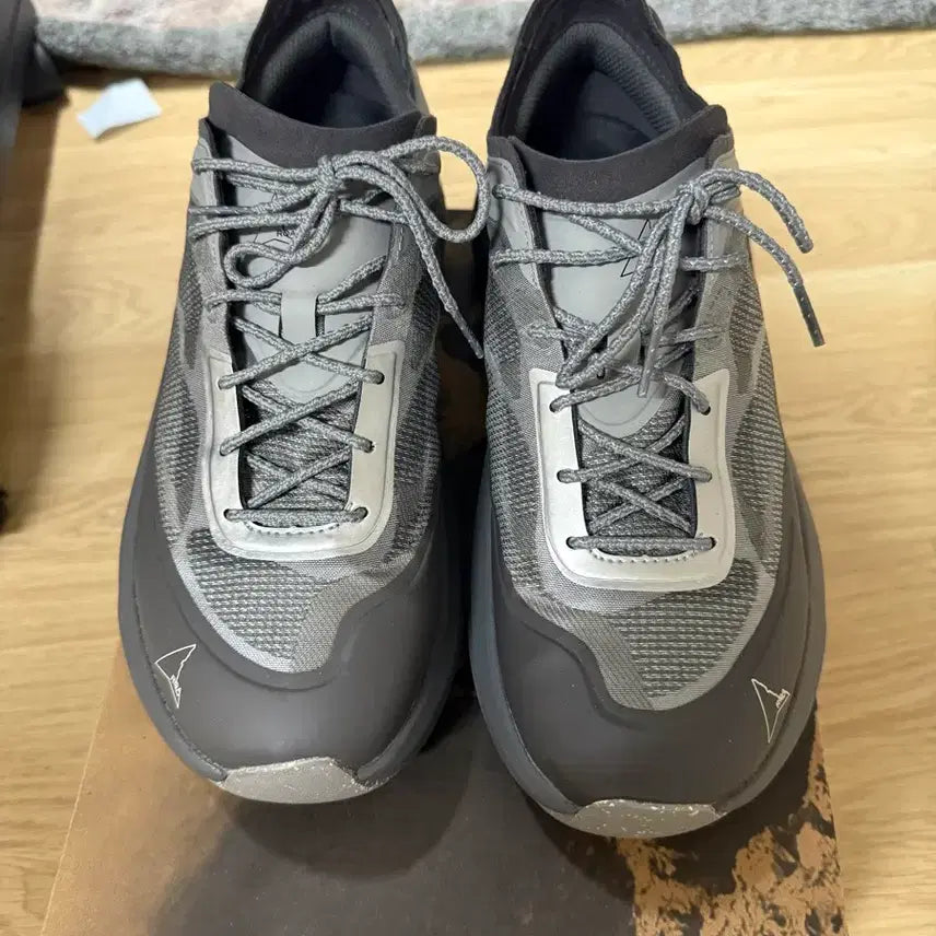 [BUNJANG] ROA Andreas Climbing Boots / 로아 셀라 실버 42 (270)