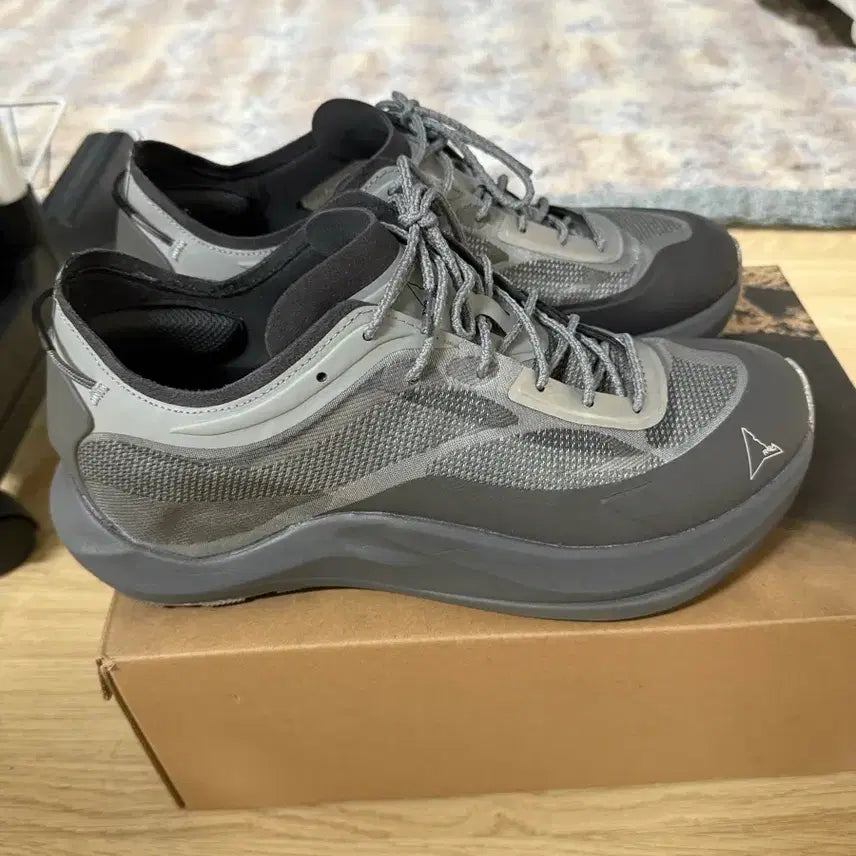 [BUNJANG] ROA Andreas Climbing Boots / 로아 셀라 실버 42 (270)