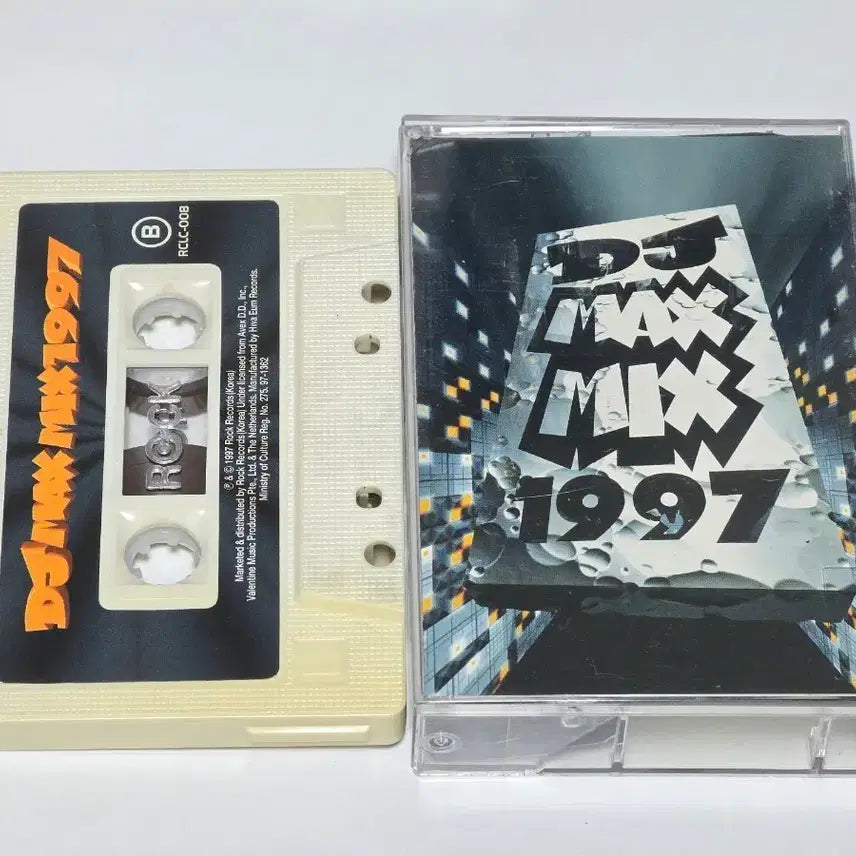 [BUNJANG] DJ MAX MIX 1997 Cassette Tape (90s Dance/Pop) / DJ MAX MIX 1997 카세트 테이프 (90년대 댄스/팝)