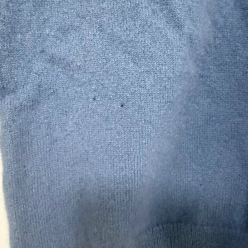 [BUNJANG] Uniqlo Cashmere V-Neck Knit Sweater - Size S / 유니클로 캐시미어 브이넥 니트 s