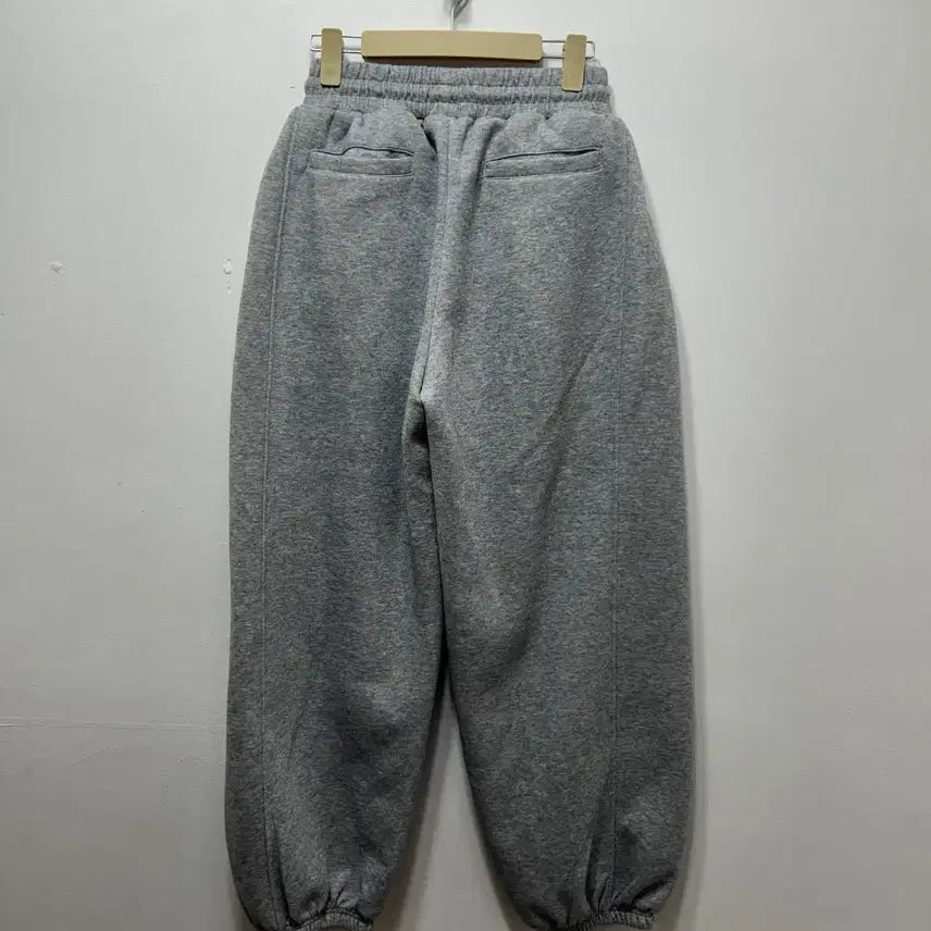 [BUNJANG] IRILLION Color Jogger Training Pants F / IRILLION 색 조거 트레이닝 바지 F