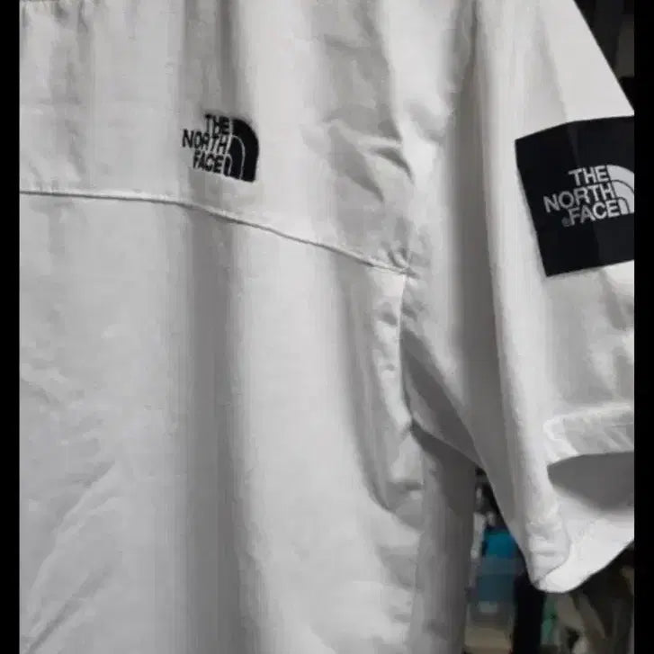 [BUNJANG] The North Face White Short-Sleeve T-Shirt / (새상품)노스페이스 화이트, 블랙 반팔 티셔츠 M, 2XL