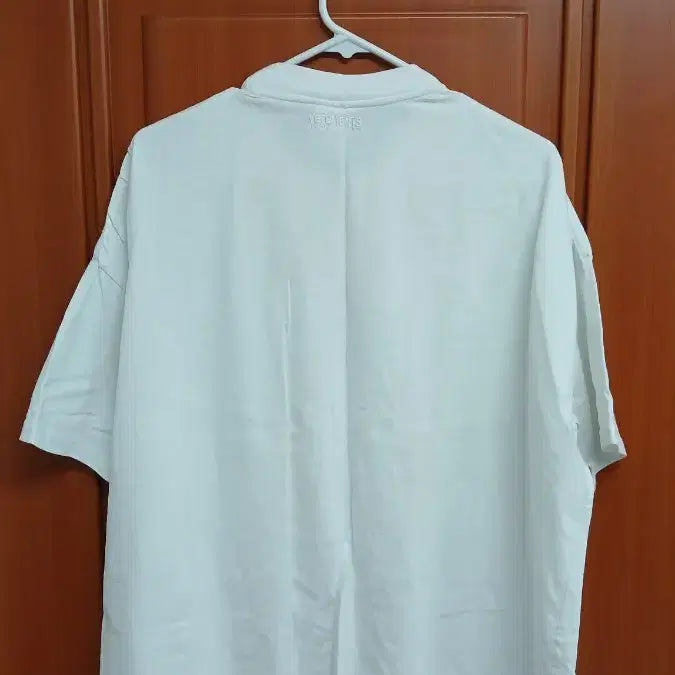 [BUNJANG] VETEMENTS White Logo Short Sleeve T-Shirt / 베트멍 화이트 로고 반팔 티셔츠
