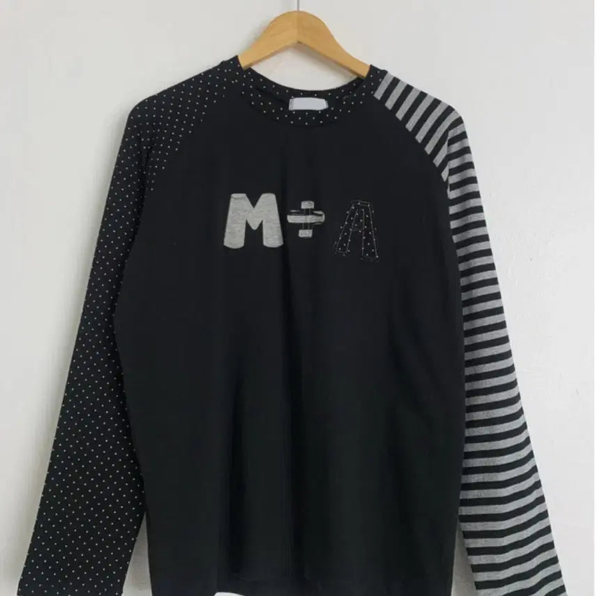 [BUNJANG] Love &amp; Pop Raglan T-Shirt / 러브앤드팝 레글런티셔츠