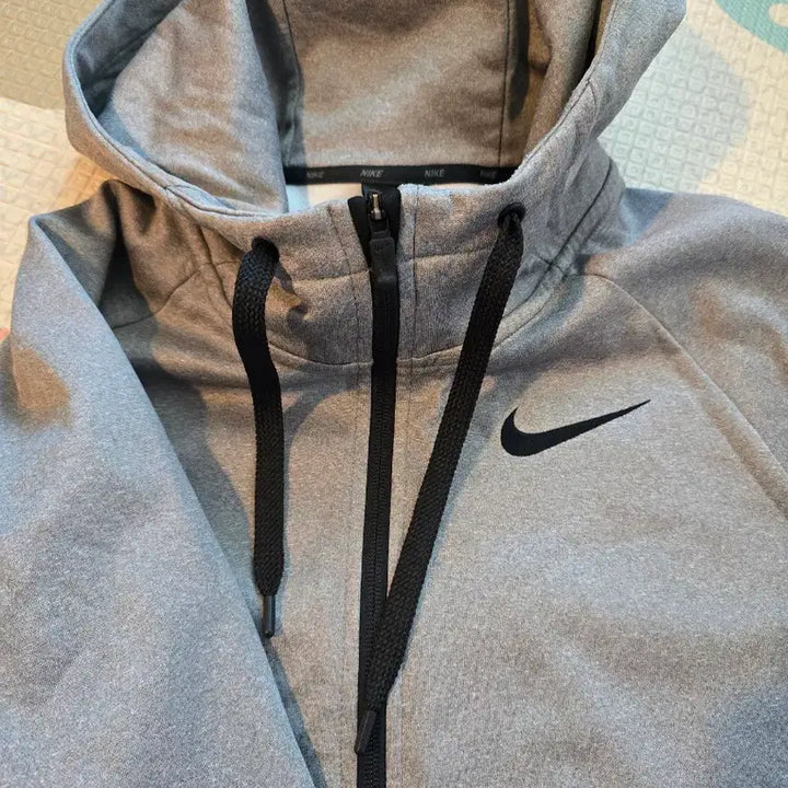 [BUNJANG] Nike Dri-FIT Hoodie (Size L) / 나이키 드라이핏 후드집업l