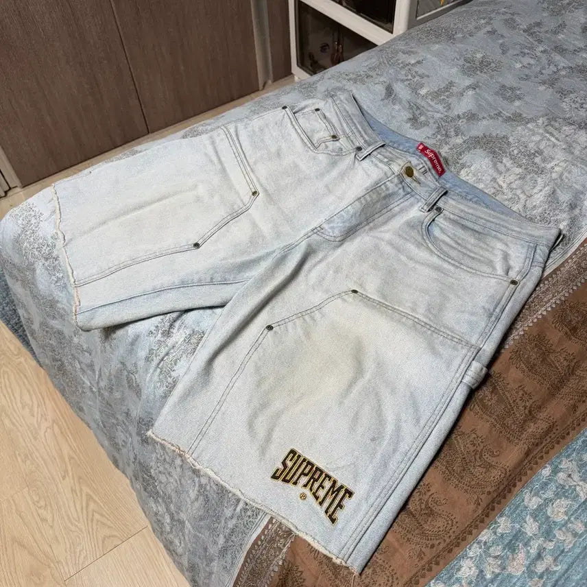 [BUNJANG] Supreme Double Knee Denim Shorts Light Blue / 슈프림 더블니 데님쇼츠 연청
