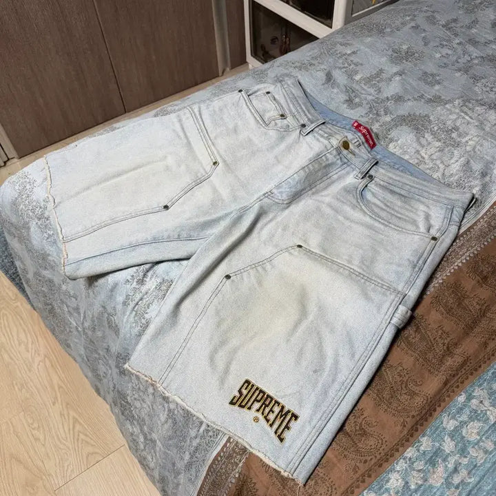 [BUNJANG] Supreme Double Knee Denim Shorts Light Blue / 슈프림 더블니 데님쇼츠 연청