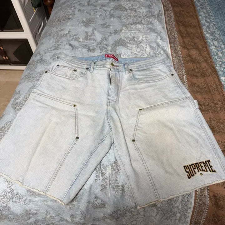 [BUNJANG] Supreme Double Knee Denim Shorts Light Blue / 슈프림 더블니 데님쇼츠 연청