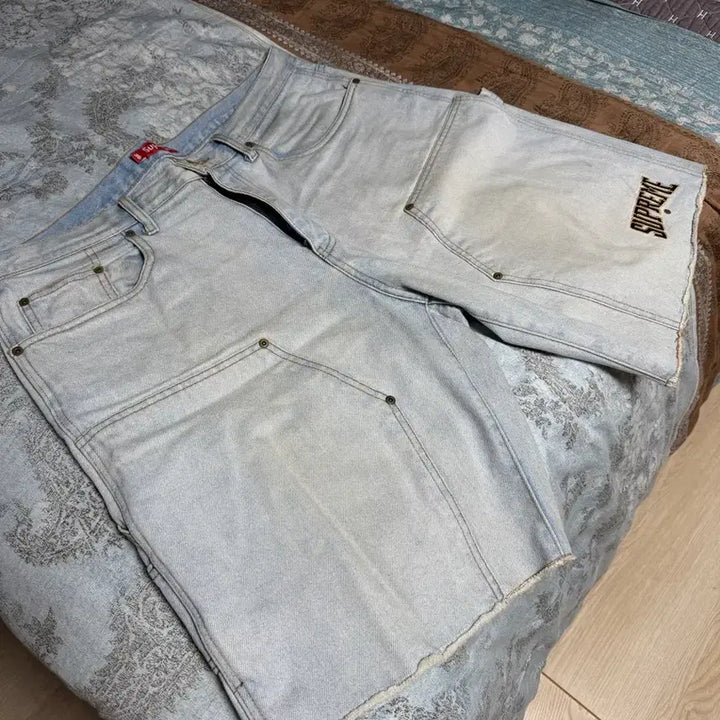 [BUNJANG] Supreme Double Knee Denim Shorts Light Blue / 슈프림 더블니 데님쇼츠 연청
