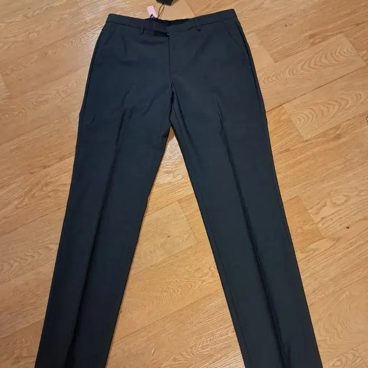 [BUNJANG] Hugo Boss 100% Wool Dress Pants (Size 30) / <명품, 새상품> 휴고보스 100% 울 정장 바지 (30사이즈)