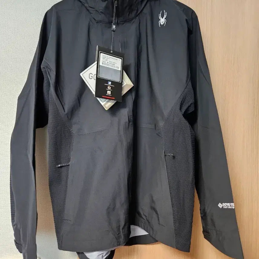 [BUNJANG] Spyder Gore-Tex Hooded Windbreaker Black L / 스파이더 바람막이(검정, L)