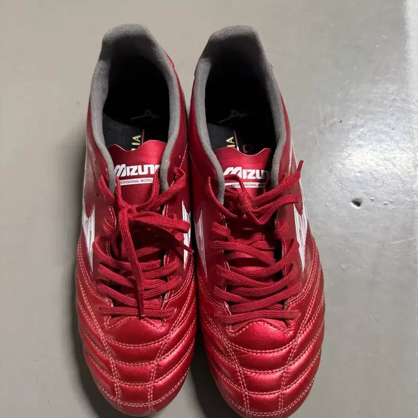 [BUNJANG] Mizuno Morelia Neo Red 265 Soccer Cleats / 미즈노 모렐리아 네오 레드 265