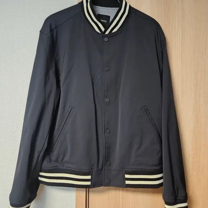 [BUNJANG] Theory Varsity Jacket Black XL / 띠어리 바시티 자켓(검정색, XL)