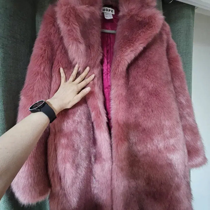 [BUNJANG] HOPE Pink Fur Coat Size 34 / HOPE 핑크 퍼 코트 34 사이즈