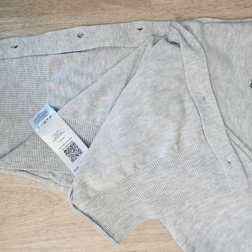 [BUNJANG] Maison Kitsuné Fox Head Cardigan - Grey / 메종키츠네 폭스헤드 가디건 그레이