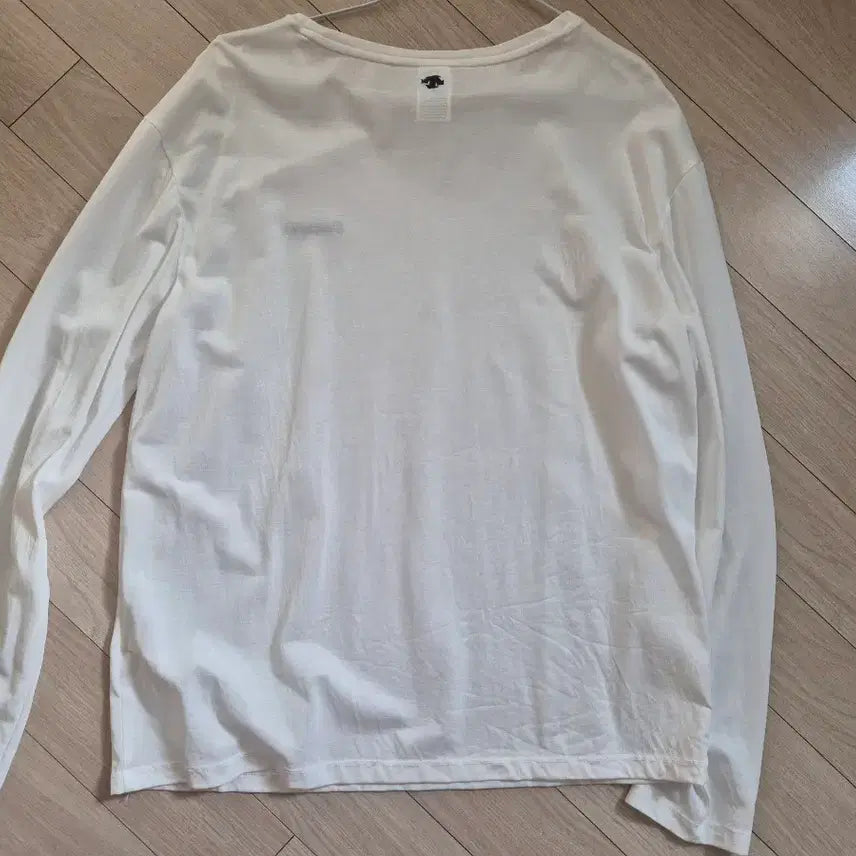 [BUNJANG] Descente Long Sleeve T-Shirt / 데상트 롱슬리브