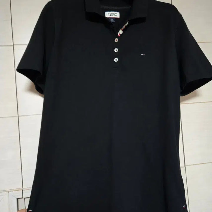 [BUNJANG] Tommy Jeans Black Polo Shirt (L) / 타미진스 블랙 카라티 (L)