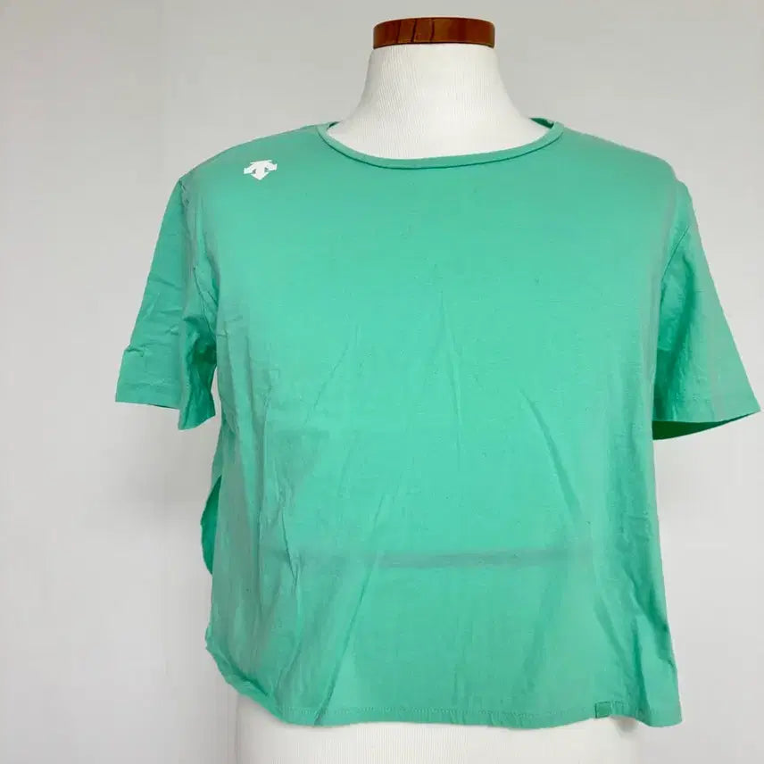 [BUNJANG] Descente Mint Short-Sleeve Cropped T-Shirt / 데상트 민트 반팔 크롭 티셔츠 정품