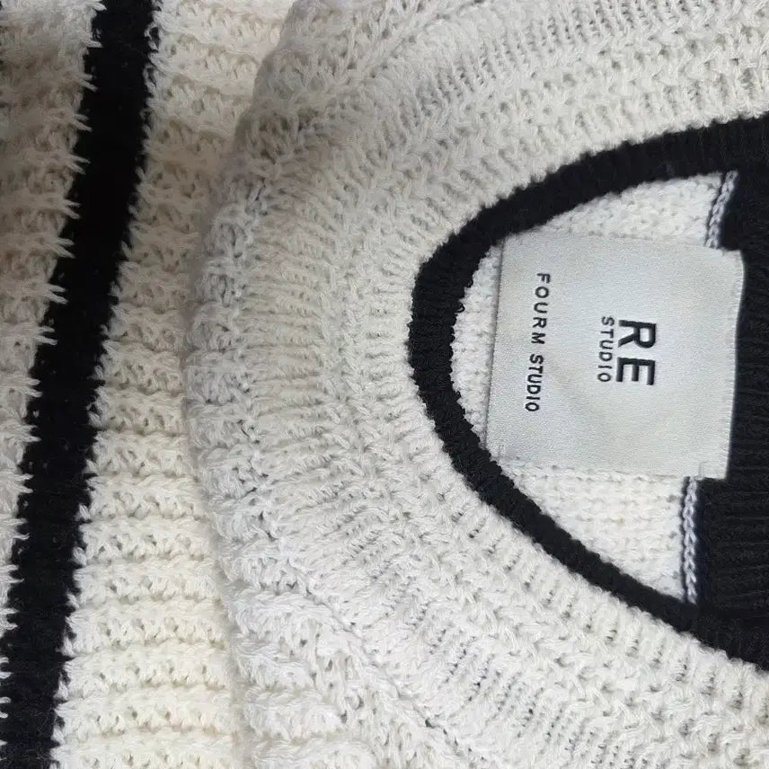 [BUNJANG] Hansome Formstudio Knit Short Sleeve Top / 한섬 폼스튜디오 니트 반팔