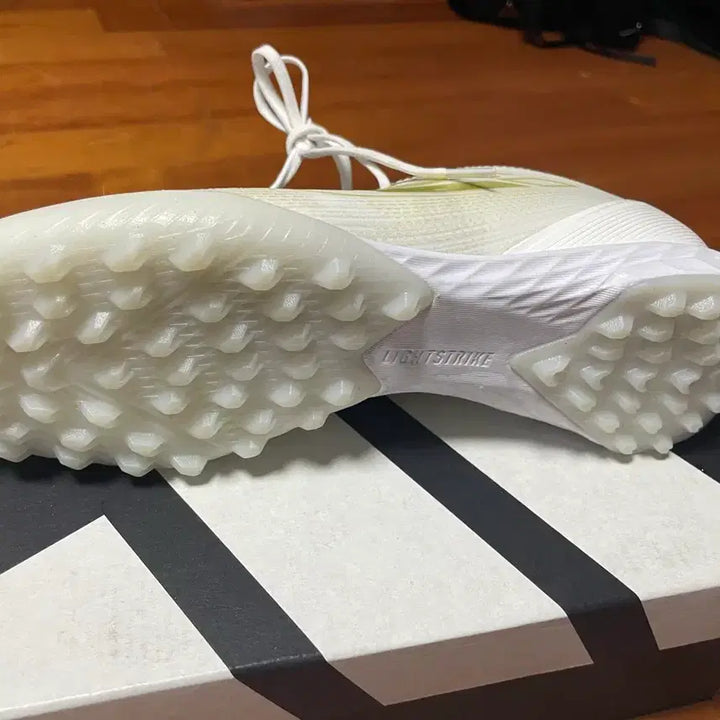 [BUNJANG] F50 Pro TF Futsal Shoes / F50 프로 TF