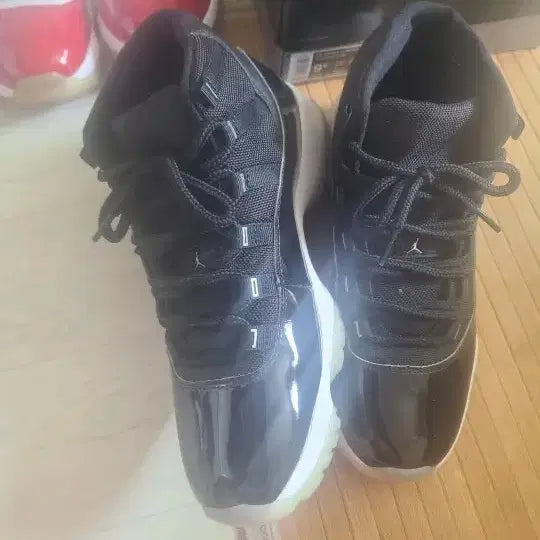 [BUNJANG] Air Jordan 11 Jubilee / 275 조던11 쥬빌리