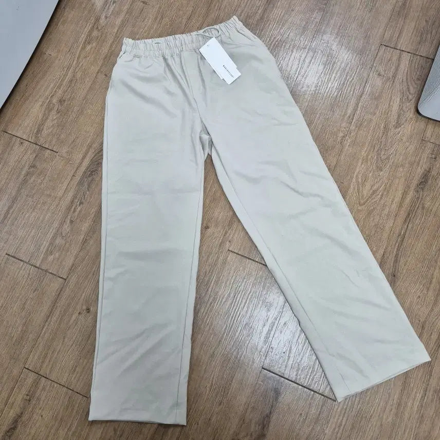 [BUNJANG] HUR LOVES ART Semi Wide Banding Slacks / (새상품)후러브스아트 세미 와이드 밴딩 슬랙스 [정가 54,000원]정가