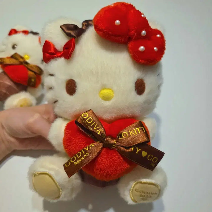 [BUNJANG] Godiva Kitty Plush &amp; Mascot Set / 2023년 고디바 키티 인형 누이,마스코트 세트