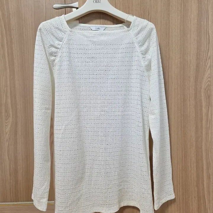 [BUNJANG] ORR Punching Blouse T-shirt M / ORR  오르 펀칭 블라우스 티셔츠 M