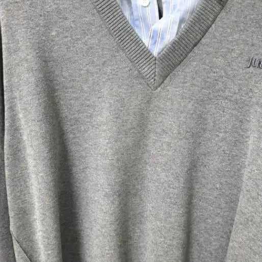 [BUNJANG] Juun.J Striped V-Neck Pullover Size S / 준지 스트라이프 브이넥 풀오버(s사이즈)