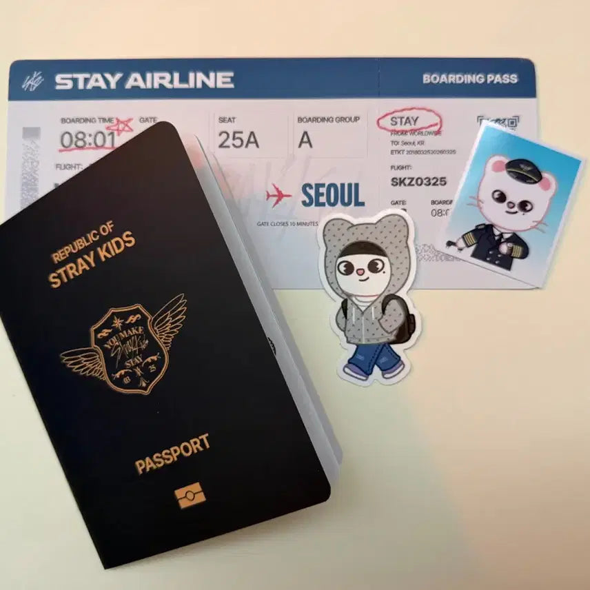[BUNJANG] Stray Kids Unlock: GO LIVE SKZ-PLAYER Passport Set Hyunjin / 스키주 팝업 입장 특전 여권 세트 지니렛 현진