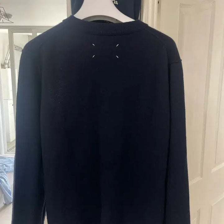 [BUNJANG] Maison Margiela V-Neck Knit Navy / 마르지엘라 브이넥 니트