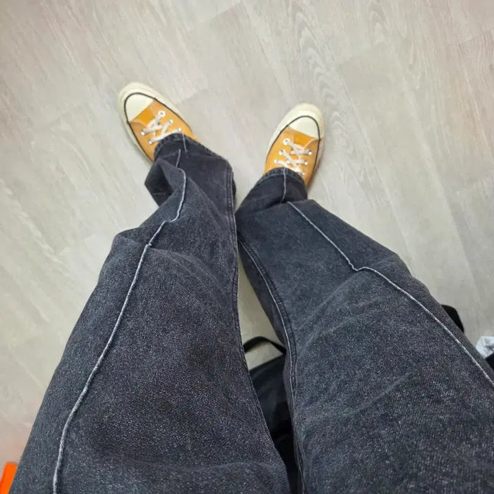 [BUNJANG] Converse Yellow Sneakers US 7.5 / 컨버스 노랭이 260