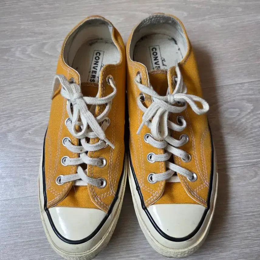 [BUNJANG] Converse Yellow Sneakers US 7.5 / 컨버스 노랭이 260