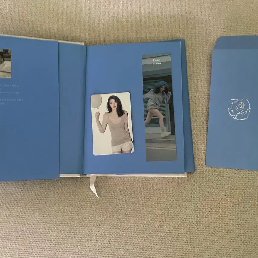 [BUNJANG] IU Love Poem Album + Photocard Full Set / 아이유 Love poem 앨범 + 포토카드 풀세트