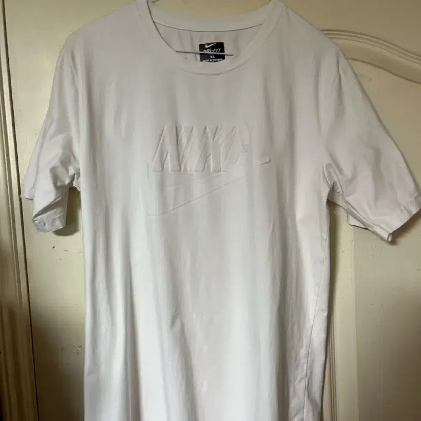 [BUNJANG] Nike Dri-FIT T-Shirt White XL / 나이키 드라이핏 반팔티 화이트 XL