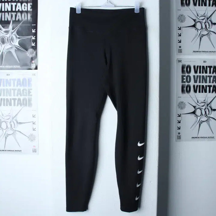 [BUNJANG] Nike Multi Swoosh Training Pants Leggings Black Running / W(M) 나이키 트레이닝복 바지 레깅스 멀티스우시 블랙 러닝-261F
