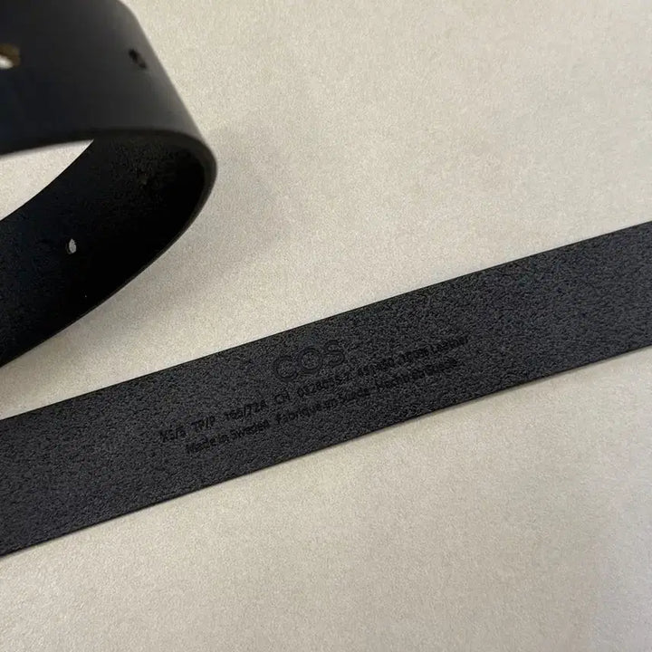 [BUNJANG] COS Black Leather Square Buckle Belt / 코스 블랙 레더 사각 버클 벨트