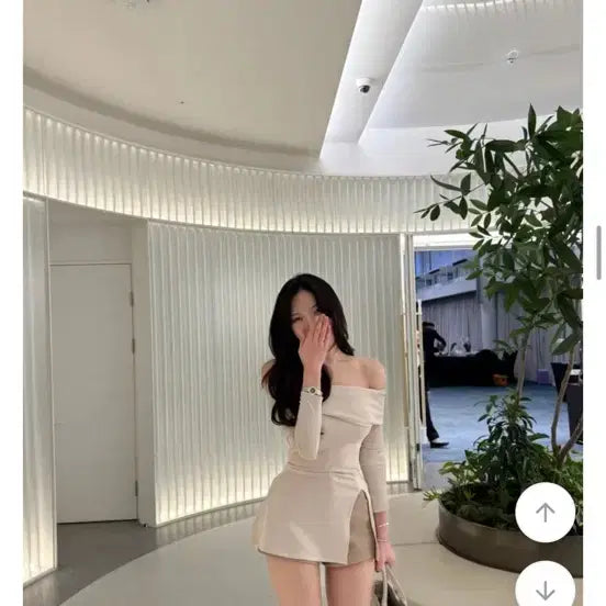 [BUNJANG] Off-Shoulder Top and Pants Set / 에이블리 밑트임 오프숄더 + 바지세트