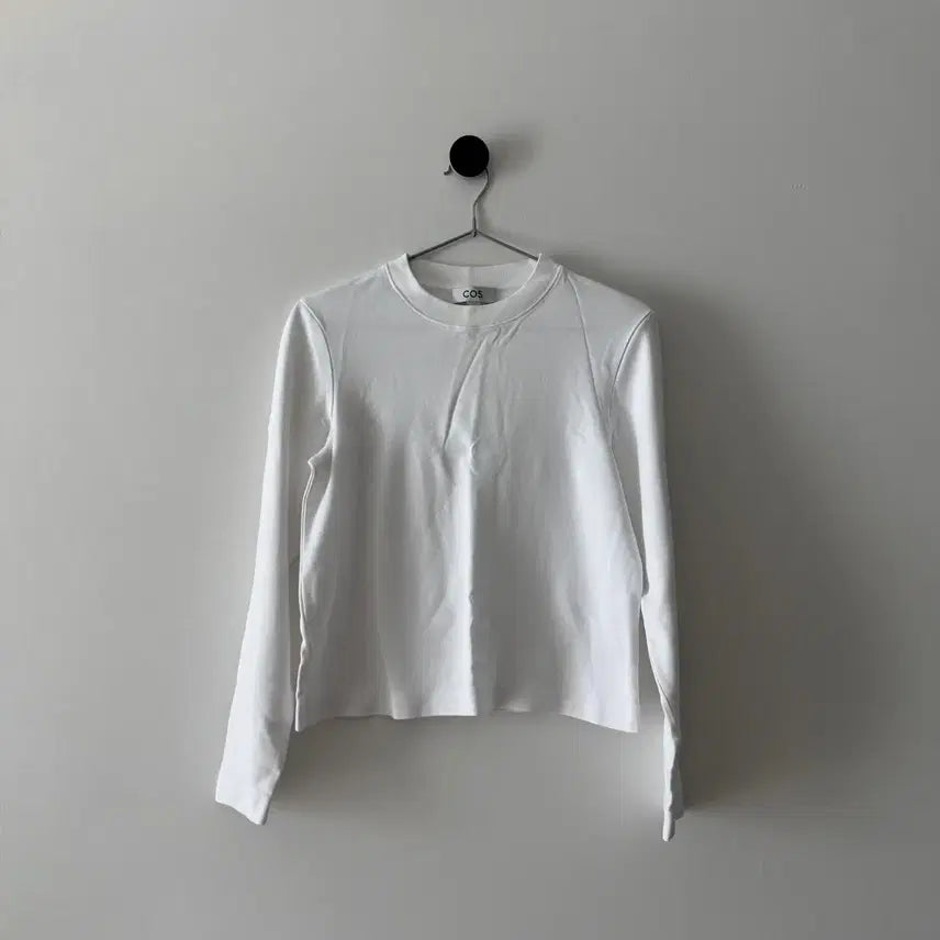 [BUNJANG] COS Clean Cut Long Sleeve T-Shirt / 코스 COS 클린 컷 롱 슬리브 티셔츠