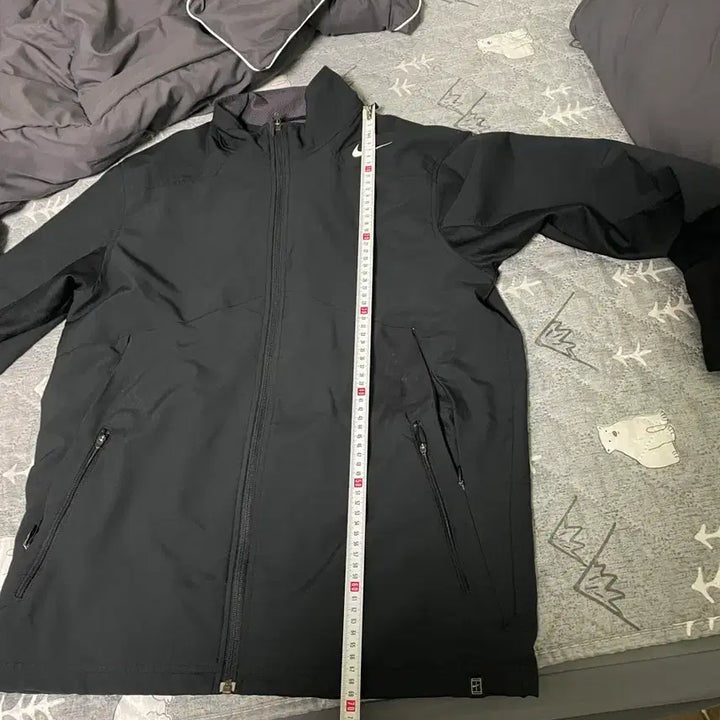 [BUNJANG] Nike Aero Swoosh Windbreaker Zip-Up Jacket - Black (M) / 나이키 에어로 스우시 바람막이 집업 m