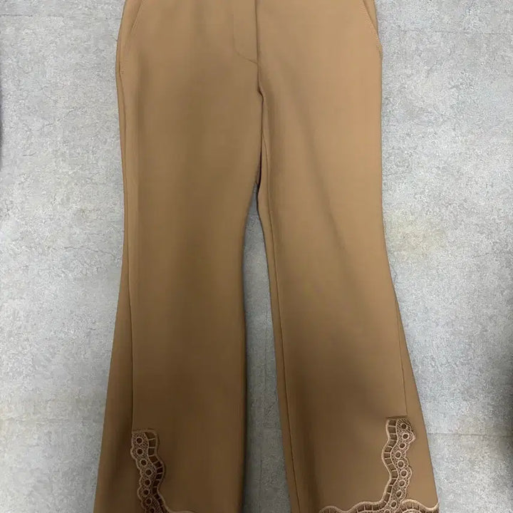 [BUNJANG] O H My Queen Lace Detail Slacks / 오즈세컨 바지